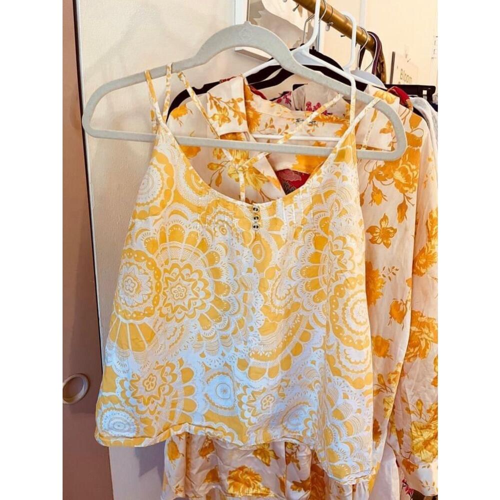 Anthro Lilka Yellow Floral Print Tank Top - Size L